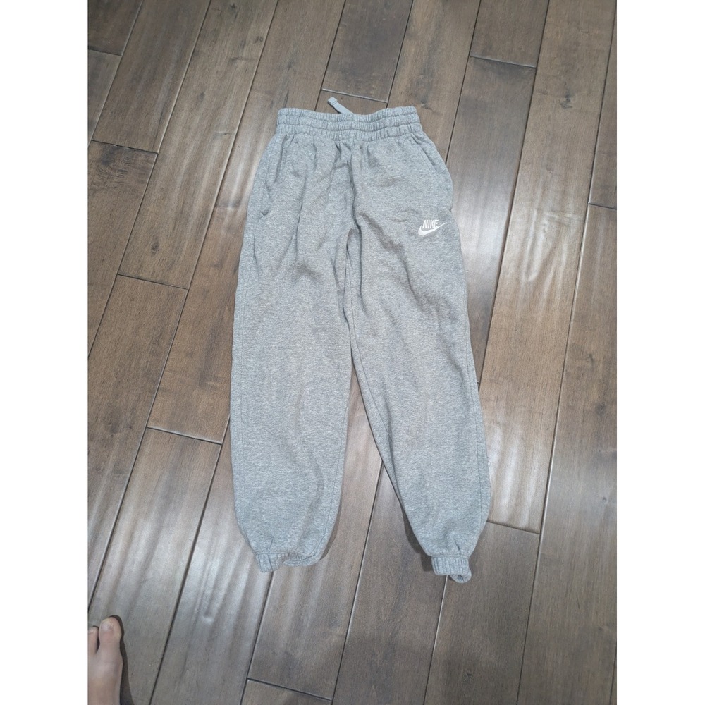 Nike Sportswear Club Fleece Kids Joggers Gray Sweatpants Size Small S